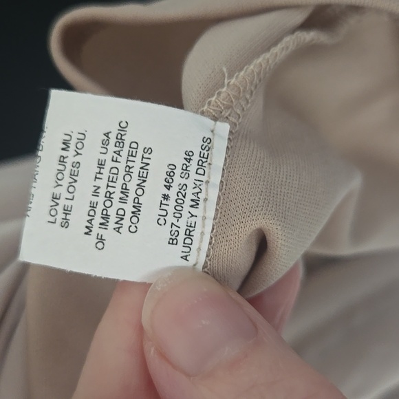 Show Me Your Mumu Audrey Maxi Dress Beige X-Large - Picture 12 of 15